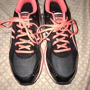 ASICS Gel Cushioning Running Shoes